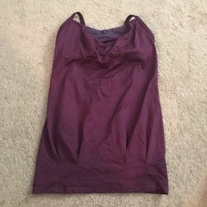 Size 4 Lululemon tank top with build in Bra